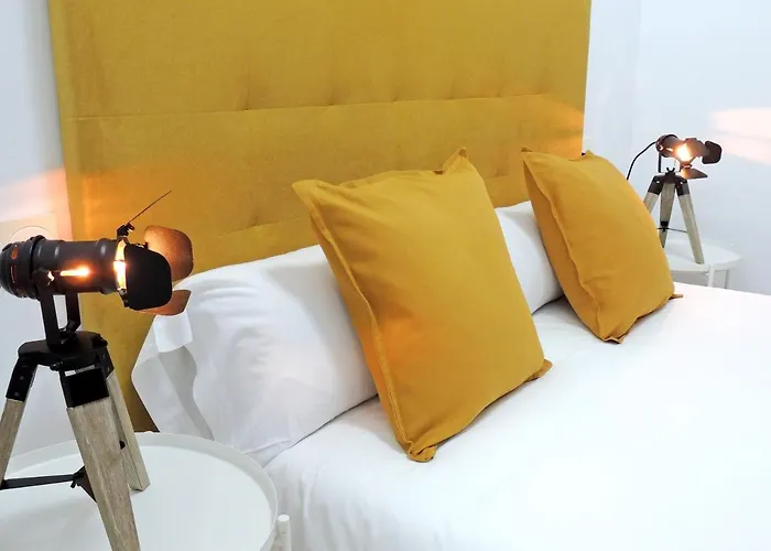 Casa Aurea-apartamento Zona Antigua,parking Y Wifi By Delabra اوفيدو